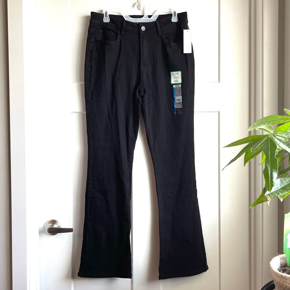Mid-Rise Bootcut Pants